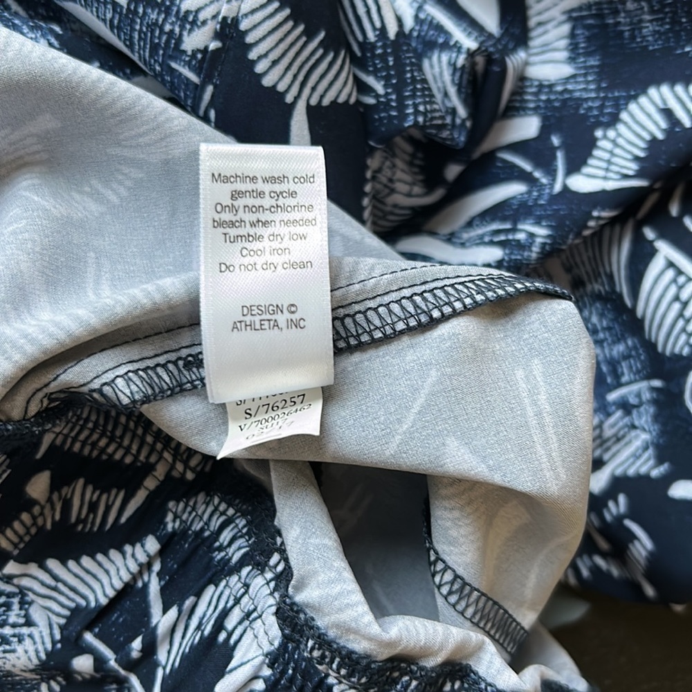 Athleta Ariel Aspire Printed Pant Jogger Blue Floral Lightweight stretch Size 10 - Picture 14 of 16